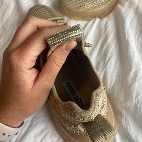 BRAND NEW STEVE MADDEN SHOES - Picture 3 of 4